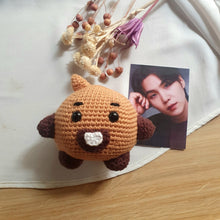 Charger l'image dans la galerie, SHOOKY inspiration au BT21 de Suga BTS