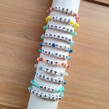 Charger l'image dans la galerie, Bracelet KPOP élastique Boys Groups 4e Génération