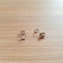 Charger l'image dans la galerie, Boucles d'oreilles Cercle Mini