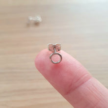 Charger l'image dans la galerie, Boucles d'oreilles Cercle Mini