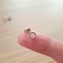 Charger l'image dans la galerie, Boucles d'oreilles Cercle Mini
