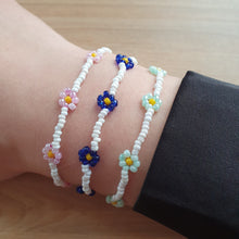Charger l'image dans la galerie, Bracelet Perlé à Fleur coloré