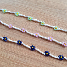 Charger l'image dans la galerie, Bracelet Perlé à Fleur coloré