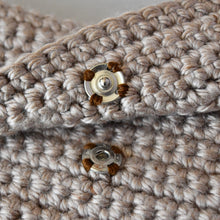 Charger l'image dans la galerie, Sac Pochette Beige Chaîne