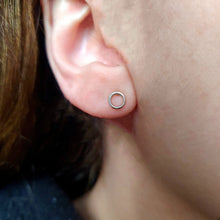 Charger l'image dans la galerie, Boucles d'oreilles Cercle Mini