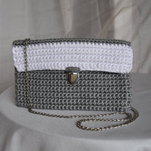 Charger l'image dans la galerie, Sac Pochette Gris/Blanc