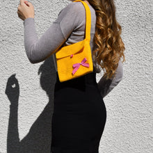 Charger l'image dans la galerie, Sac Kalyne Jaune avec nœud rose