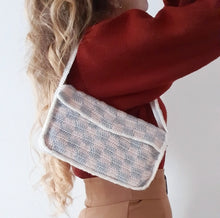 Charger l'image dans la galerie, Sac à Carreaux en Crochet rose/gris