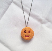 Charger l'image dans la galerie, Collier Biscuit BN à la Fraise