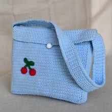Charger l&#39;image dans la galerie, Sac Kalyne Bleu avec sa Cerise
