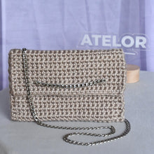 Charger l&#39;image dans la galerie, Sac Pochette Beige Chaîne
