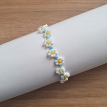 Charger l&#39;image dans la galerie, Bracelet à Fleurs inspiré de Jisoo Blackpink
