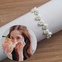 Charger l&#39;image dans la galerie, Bracelet à Fleurs inspiré de Jisoo Blackpink
