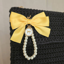 Charger l'image dans la galerie, Sac Pochette Nœud Jaune
