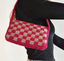 Charger l&#39;image dans la galerie, Sac Checkered en Crochet rouge/vert
