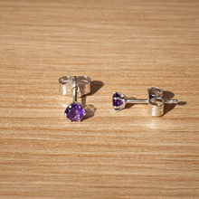 Charger l'image dans la galerie, Boucles d'oreilles Puce Améthyste
